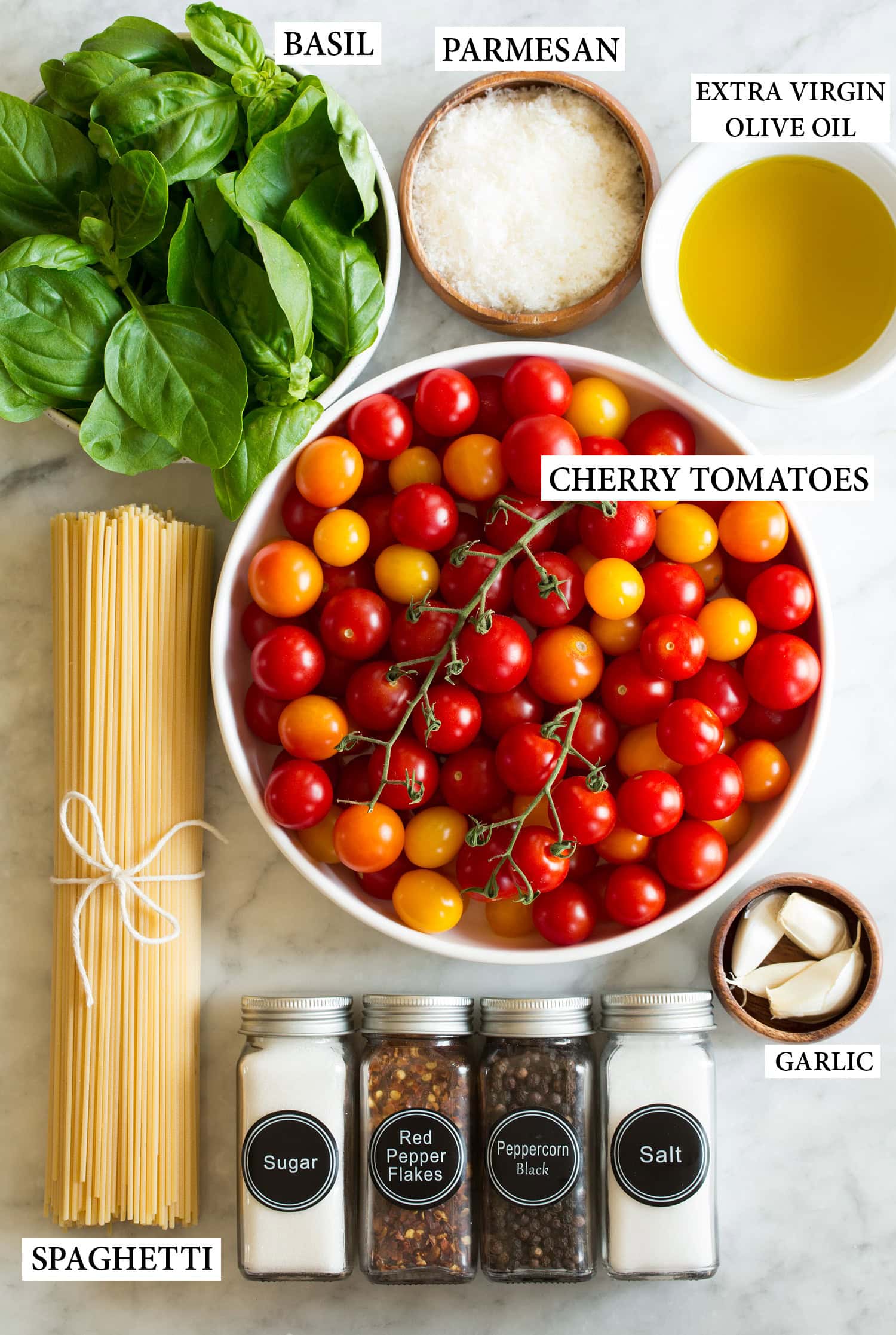 Ingredients needed to make cherry tomato pasta.