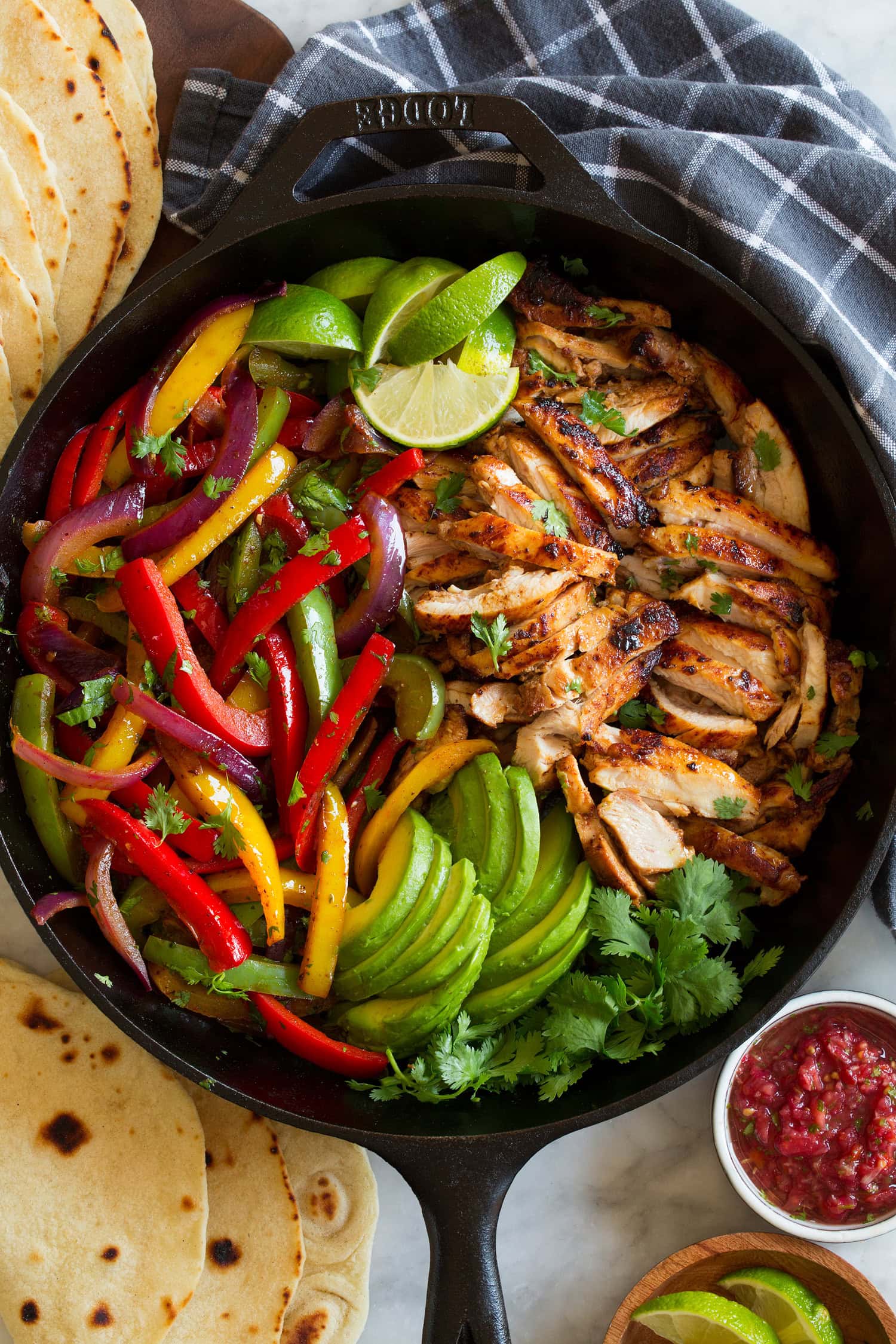 Overhead photo of skillet chicken fajitas.