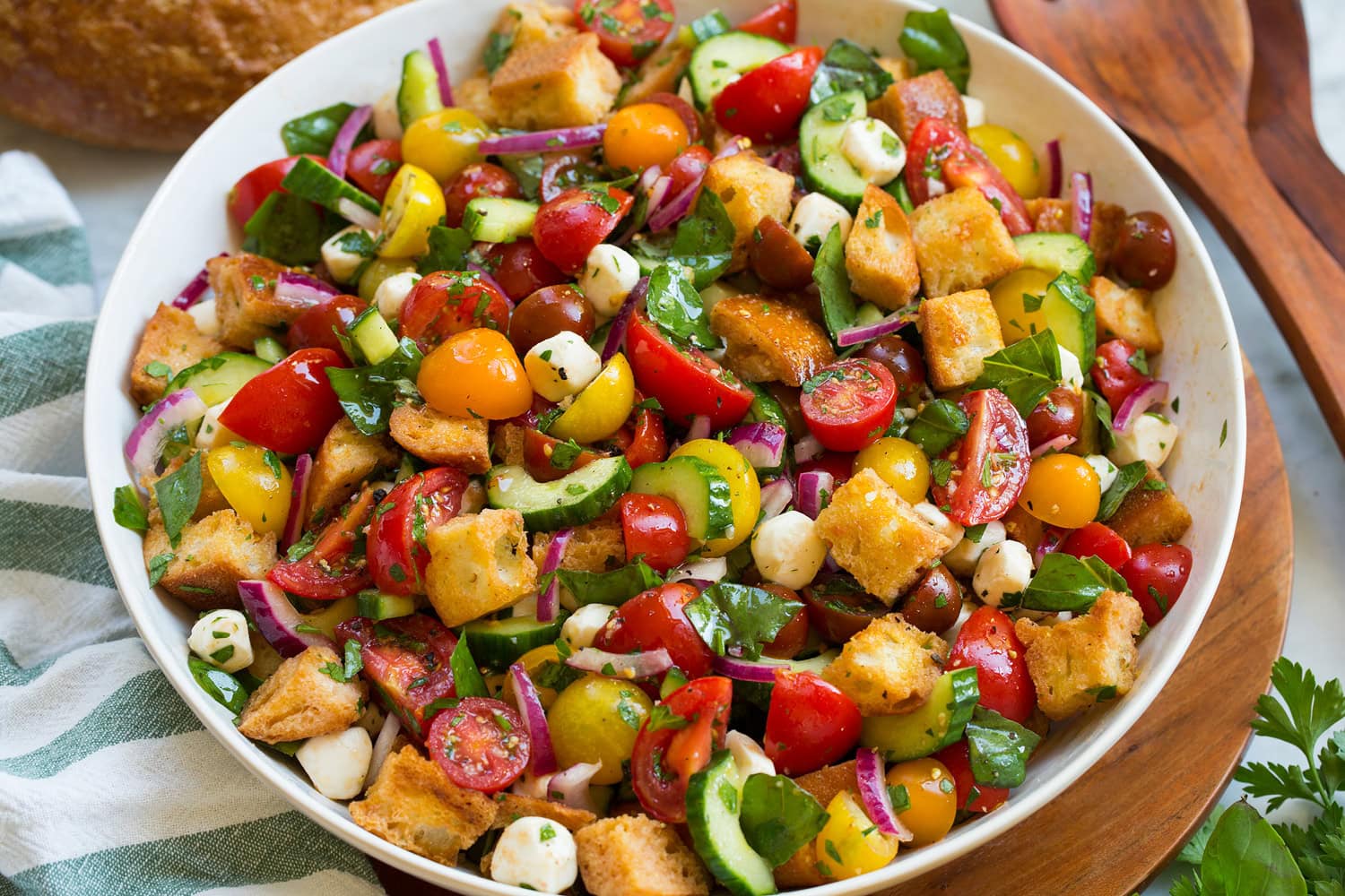 Completed panzanella salad.